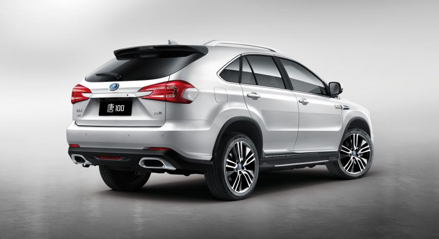  BYD Tang 100 2017 года  (фото 6 из 9)